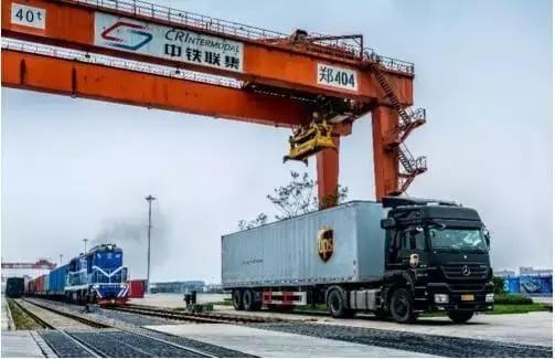 超級工廠時代的智慧引擎 UPS如何以多式聯(lián)運引領(lǐng)智能物流新紀元